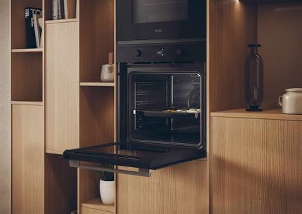 Samostatná vestavná trouba Haier H6 ID2P5B3YTX Titanium (9)