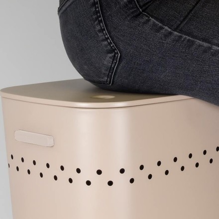 Koš na prádlo Kela KL-23968 sedací  Malaga kov béžový 39,5x29,5x57,5cm (1)