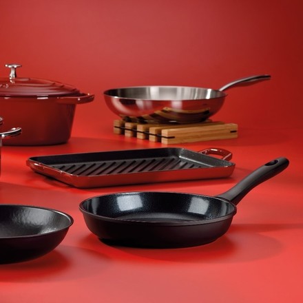 Pánev Kela KL-15163 Atura litý hliník černá 20 cm (7)