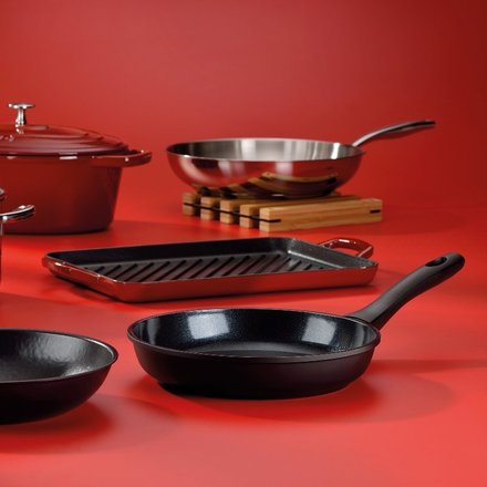 Pánev Kela KL-15163 Atura litý hliník černá 20 cm (7)