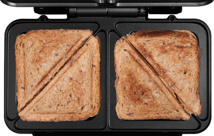 Sendvičovač ECG S 2120 Grande (7)