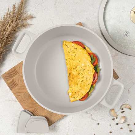 Kastrol s poklicí s titanovým povrchem Berlingerhaus BH-7788 28 cm Sahara Collection (5)