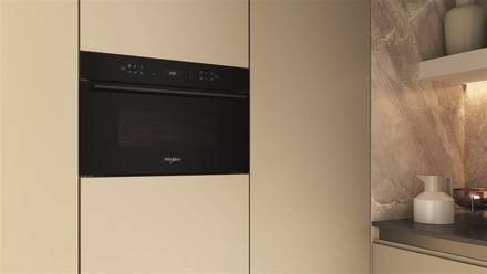 Vestavná mikrovlnná trouba Whirlpool WMD7O4TB (6)