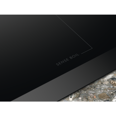 Indukční varná deska Electrolux EIS82453 (1)