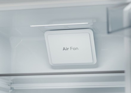 Vestavná kombinovaná chladnička Candy CNBQL3518EV (7)