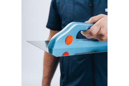 Hladítko Kubala Hladítko nerez hladké, 130 x 480 mm, dřevěná rukojeť M (2)