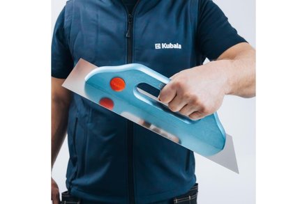 Hladítko Kubala Hladítko nerez hladké, 130 x 480 mm, dřevěná rukojeť M (3)