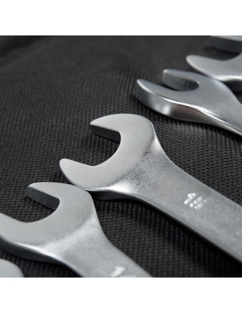 Sada klíčů NAC očkoploché 6-32 25dílů (1)