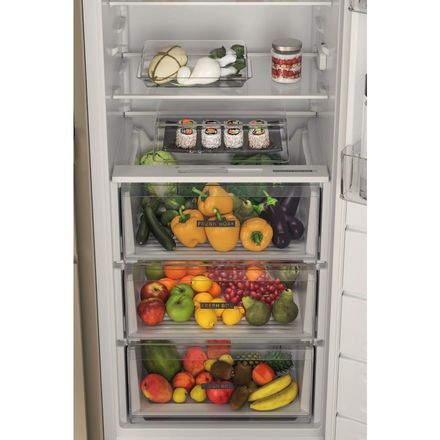 Vestavná monoklimatická chladnička Whirlpool WHSD18A011B2 (3)