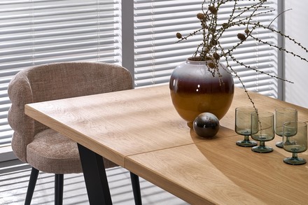 Moderní jídelní stůl s rozkladem Halmar MASSIVE 2 160-250x90x77 cm dub přírodníčerná (2p=1szt) (16)