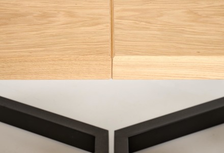 Moderní jídelní stůl s rozkladem Halmar MASSIVE 2 160-250x90x77 cm dub přírodníčerná (2p=1szt) (3)