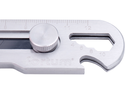 Ulamovací nůž Fortum 4780025 celokovový nerez 5v1, 18mm, Auto-lock, SK2 (2)