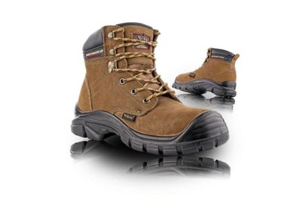 Pracovní obuv Vm Footwear Farmářka pracovní kotníková celokožená zimní VADUZ 2770-O2W, velikost 42