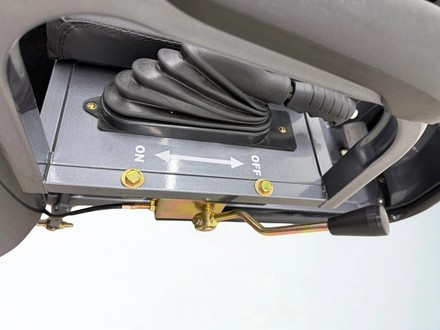 Elektrická nákladní tříkolka Energy Adventure ADVENTO 2, redukce rychlosti, 32Ah, šedá (3)