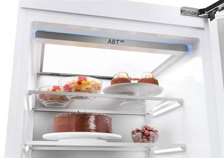 Vestavná monoklimatická chladnička Haier HMLT7518EWF (7)