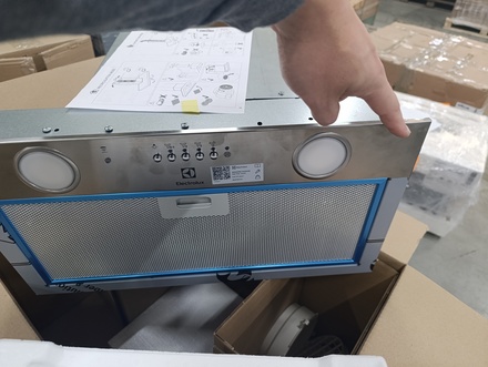 Vestavný odsavač par Electrolux 700 SENSE Hob2Hood LFG516X (BAZAR) (6)