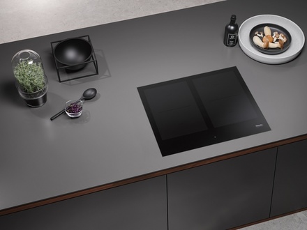 Indukční varná deska Miele KM 7564 FL (1)
