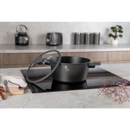 Kastrol s titanovým povrchem a poklicí Berlingerhaus BH-8131 24 cm Antracit Collection (2)