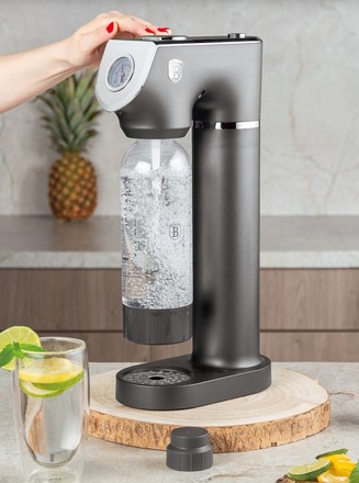 Výrobník sody Berlingerhaus BH-8557 SODABAR + 2 lahve Antracit Collection (2)