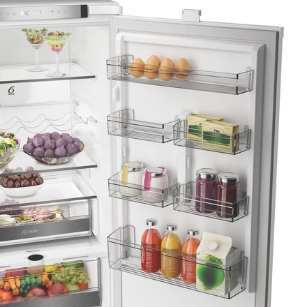 Vestavná kombinovaná chladnička Whirlpool WHK2 5294 B7E1 (4)