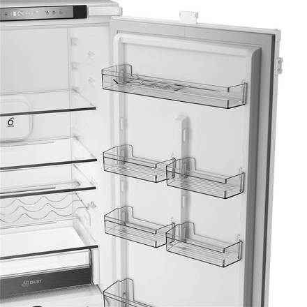 Vestavná kombinovaná chladnička Whirlpool WHK2 5324 B6E (4)