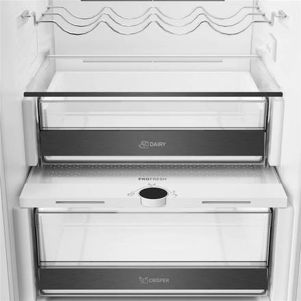 Vestavná kombinovaná chladnička Whirlpool WHK2 5324 B6E (5)