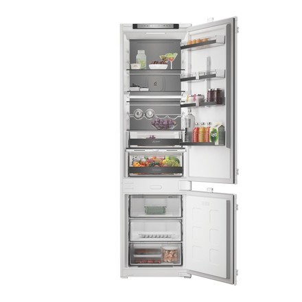 Vestavná kombinovaná chladnička Whirlpool WHK2 5323 B5E2 (1)