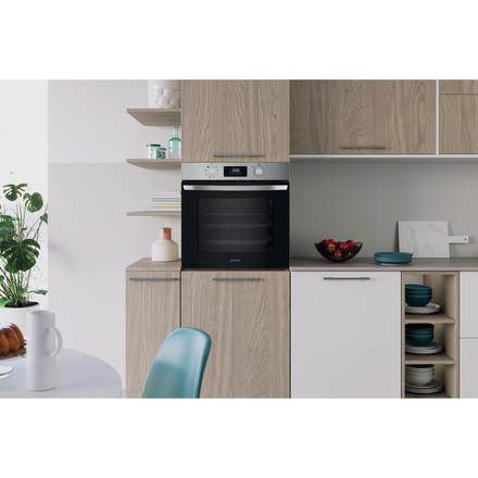 Samostatná vestavná trouba Indesit IO 255HU X (5)