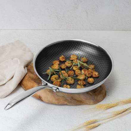 Nepřilnavá pánev Berlingerhaus BH-8516 nerezová s nepřilnavým povrchem 30 cm Eternal Collection (2)