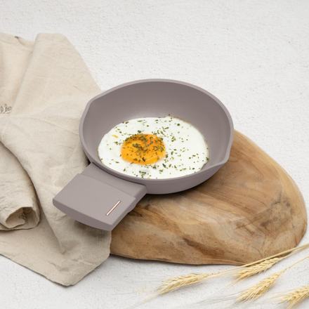 Pánev s titanovým povrchem Berlingerhaus BH-8106 16 cm Taupe Collection (4)