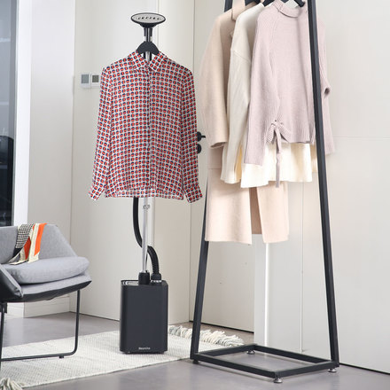 Profesionální napařovač oděvů SteamOne PRO1900 (rozbaleno) (1)