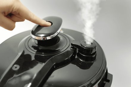 Elektrický tlakový hrnec Tefal CY505EE0 (3)