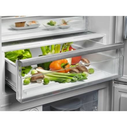 Kombinovaná chladnička Electrolux 600 TwinTech LNT6ME46X3 (3)