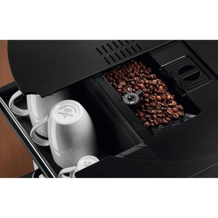 Vestavný kávovar Electrolux KBC95T (3)