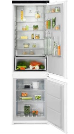 Vestavná kombinovaná chladnička Electrolux 700 NoFrost CoolAssist ENA7CD18S