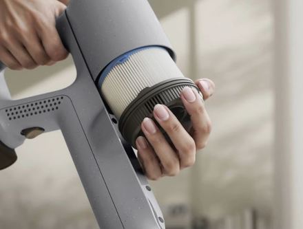 Tyčový vysavač Electrolux 700 EP72AB21UG (5)