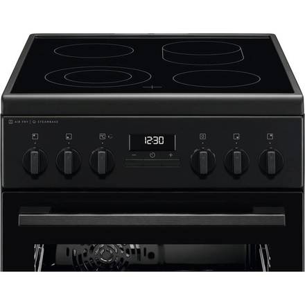 Sklokeramický sporák Electrolux 600 SteamBake LKR564277K (1)