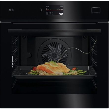 Vestavná parní trouba AEG 8000 MealAssist SteamPro NBB8S731AB