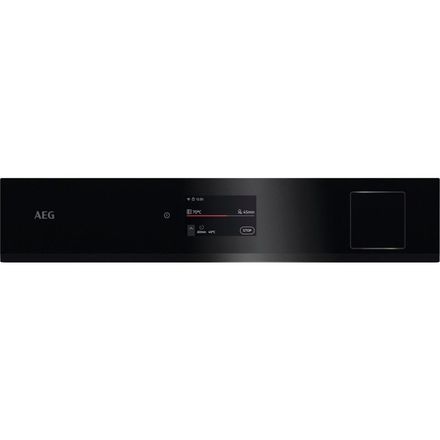 Vestavná parní trouba AEG 8000 MealAssist SteamPro NBP8S731AB (4)