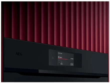Vestavná parní trouba AEG 7000 MealAssist SteamCrisp NBR7P731ST (2)