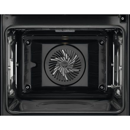 Vestavná parní trouba Electrolux 800 SteamBoost EOB8S39WX (1)