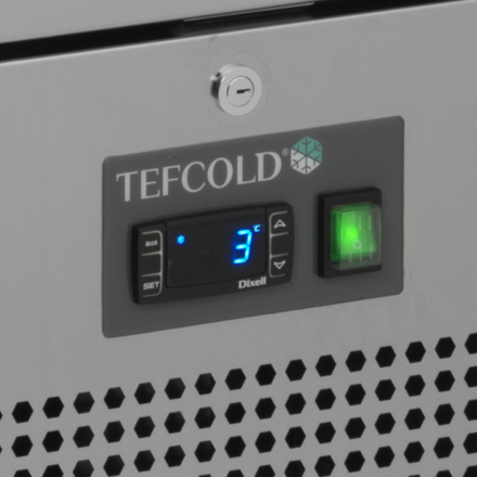 Chladicí skříň plné dveře Tefcold RK 500 SNACK (3)