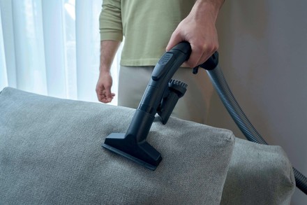 Podlahový bezsáčkový vysavač Hoover HP4 (22)