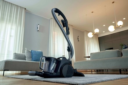 Podlahový bezsáčkový vysavač Hoover HP4 (9)
