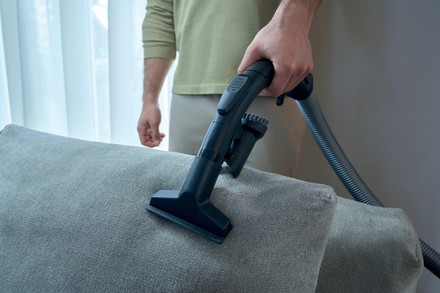 Podlahový sáčkový vysavač Hoover HE410H 011 (27)
