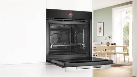 Samostatná vestavná trouba Bosch HBG724BB1 (3)