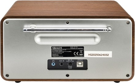 Radiopřijímač Albrecht DR 760 (1)