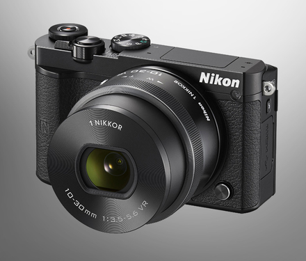 Kompaktní fotoaparát s vyměnitelným objektivem Nikon 1 J5 + 10-30mm black