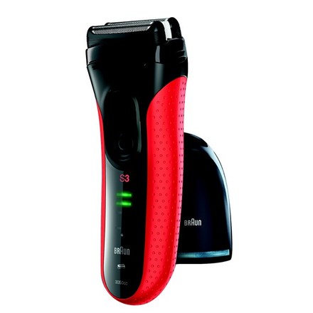 Pánský holící strojek Braun Series 3 3050 Clean&Charge Red