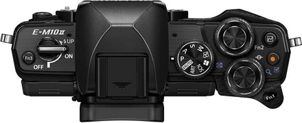 Kompaktní fotoaparát s vyměnitelným objektivem Olympus E M10 Mark II 1442 kit black/black (6)